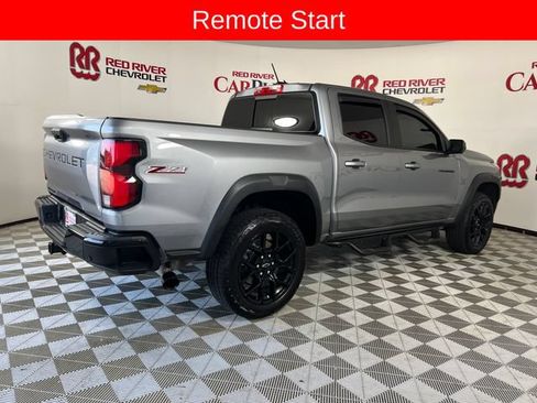 Used 2024 Chevrolet Colorado Z71 w/ LPO, Dark Essentials Package AWD/4WD image 8