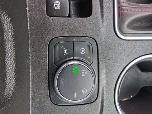 Used 2023 Chevrolet Traverse RS w/ LPO, Floor Liner Package AWD/4WD image 36