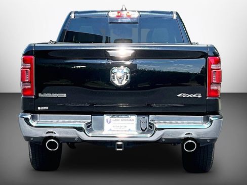 Used 2022 RAM 1500 Laramie AWD/4WD image 7