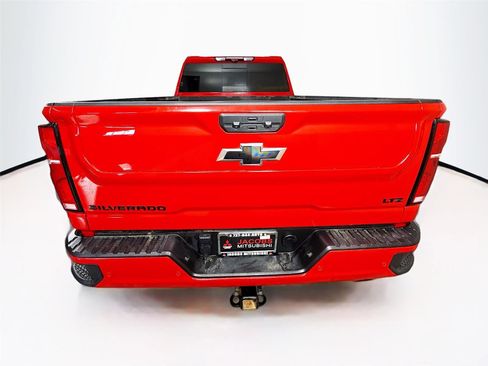 Used 2024 Chevrolet Silverado 3500 LTZ w/ LTZ Plus Package image 21