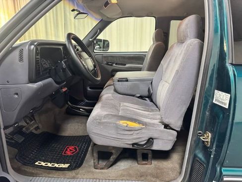 Used 1997 Dodge Ram 1500 Truck 4x4 Club Cab image 19