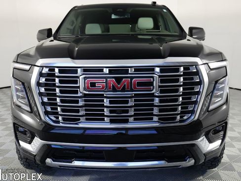 Used 2026 GMC Yukon Denali image 2