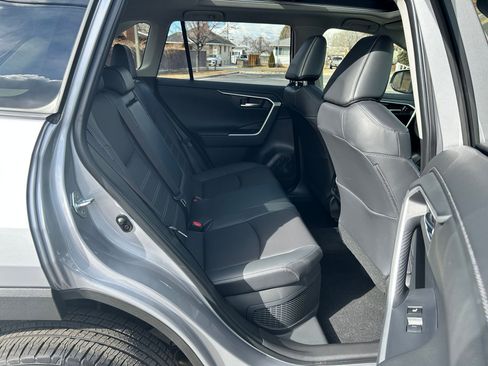 Used 2025 Toyota RAV4 Limited w/ Advanced Technology Package image 25
