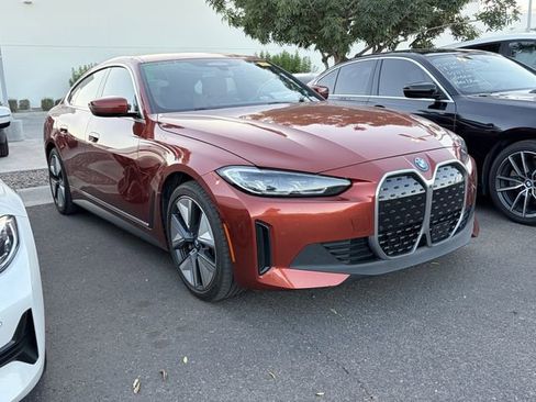 Used 2023 BMW i4 eDrive35 RWD image 3