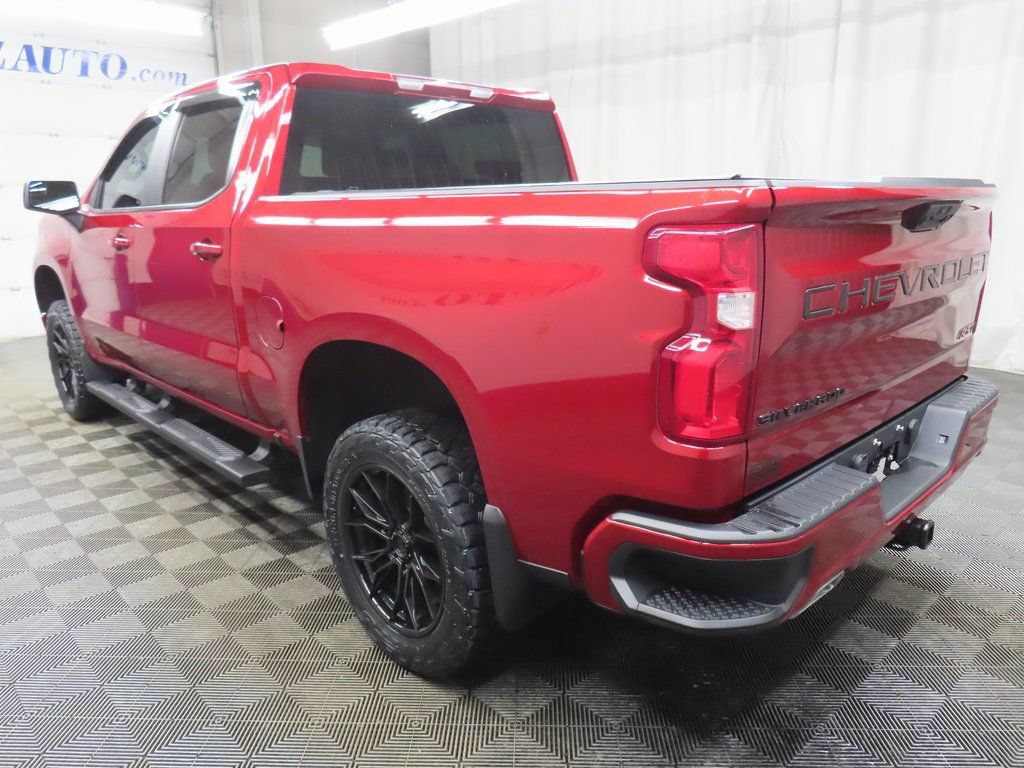 Used 2025 Chevrolet Silverado 1500 RST w/ Z71 Off-Road Package AWD/4WD image 6