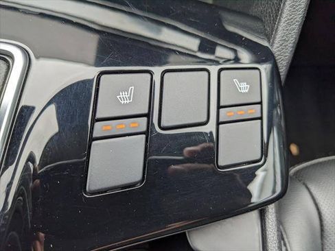 Used 2024 Kia Sportage EX FWD image 22