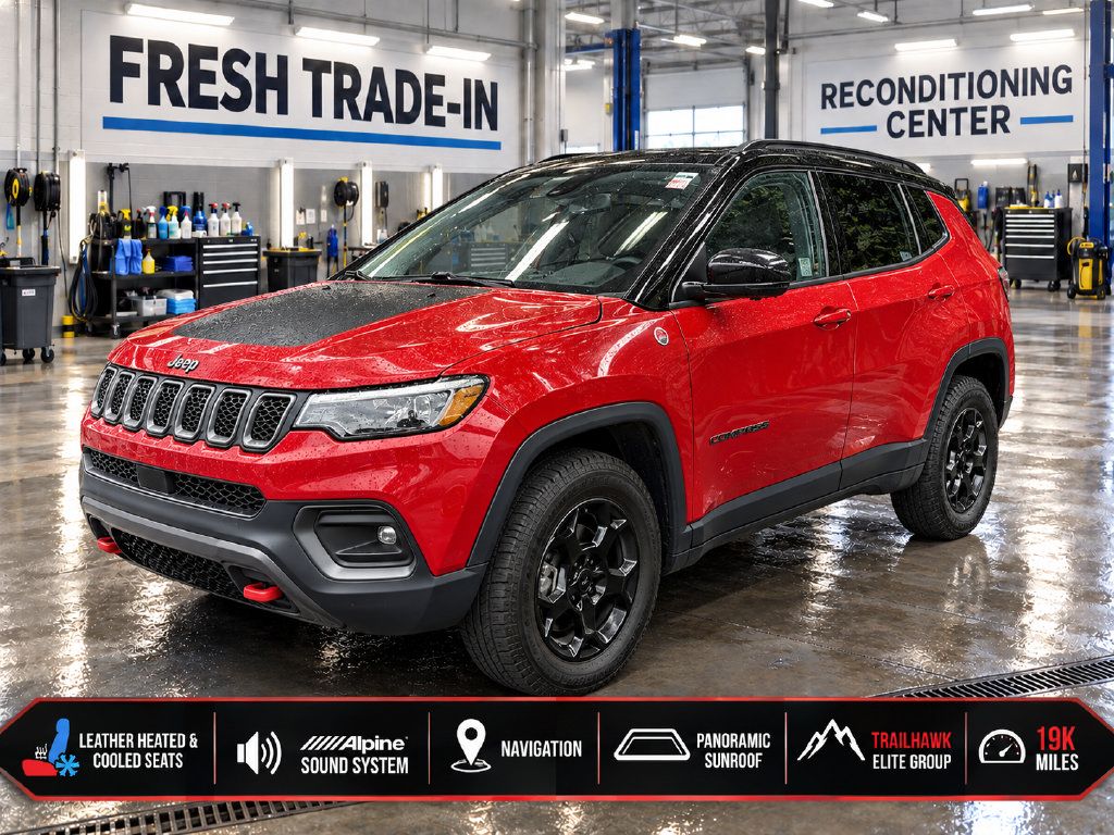 Used 2023 Jeep Compass Trailhawk w/ Trailhawk Elite Group AWD/4WD image 1