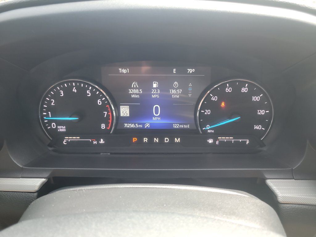 Used 2021 Ford Explorer XLT w/ Equipment Group 202A RWD image 30