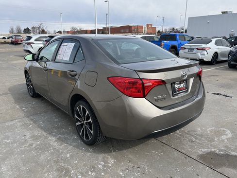 Used 2019 Toyota Corolla SE image 5
