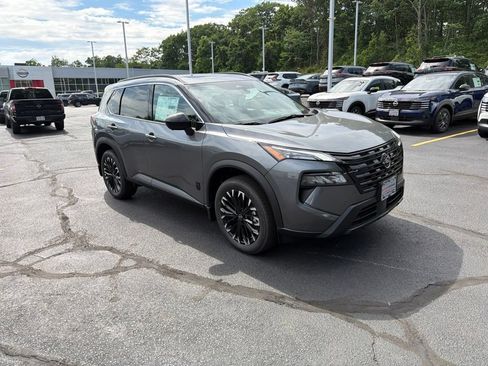 New 2026 Nissan Rogue Dark Armor AWD/4WD image 10