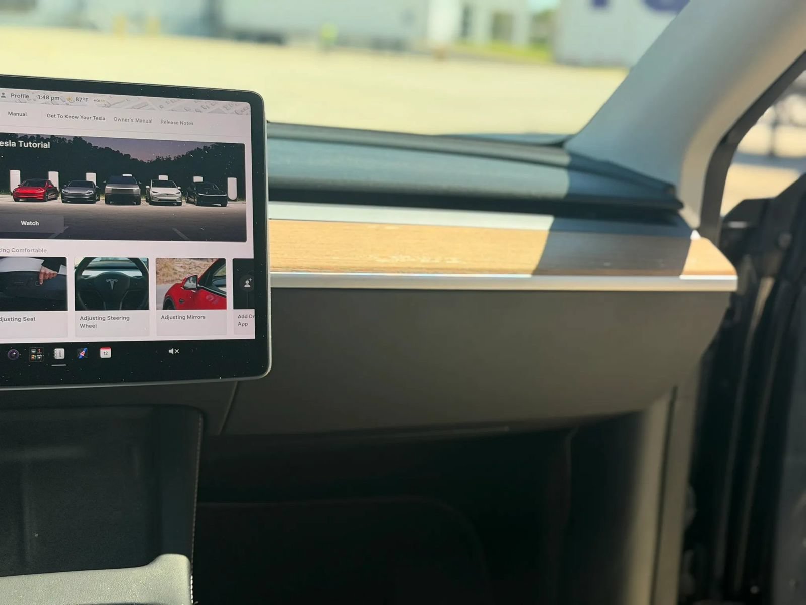 Used 2023 Tesla Model Y Long Range AWD/4WD image 29