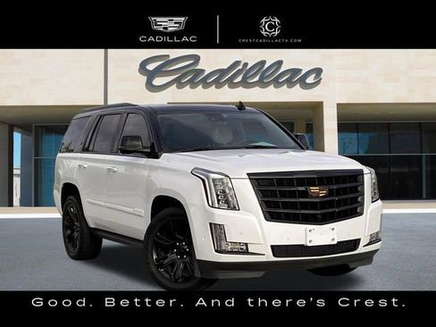 Used 2020 Cadillac Escalade Premium Luxury image 2