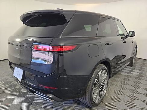 New 2026 Land Rover Range Rover Sport Dynamic SE AWD/4WD image 5