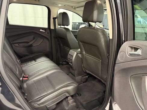 Used 2014 Ford Escape SE w/ Equipment Group 201A AWD/4WD image 11