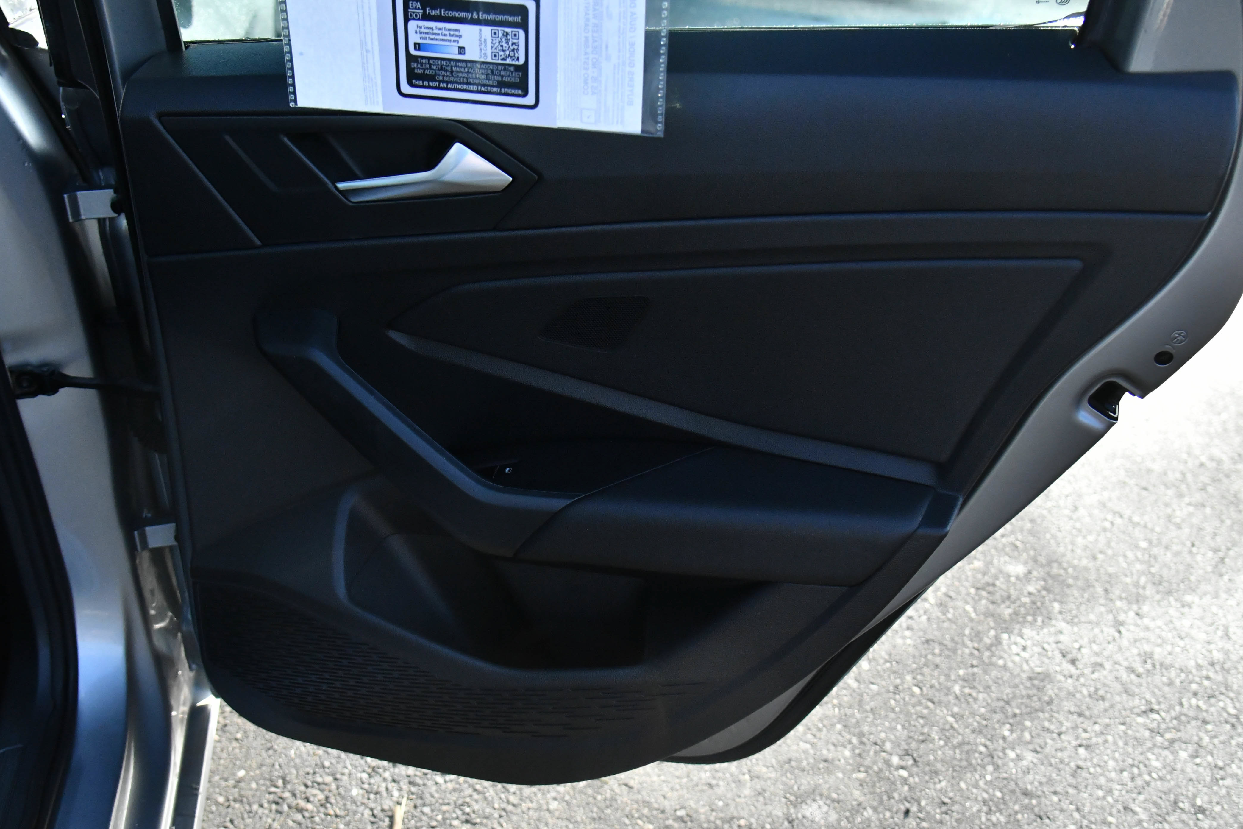 Used 2021 Volkswagen Jetta SE FWD image 32