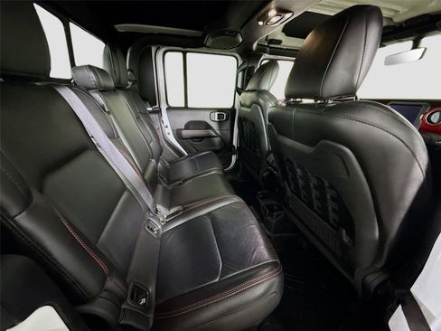 Used 2021 Jeep Gladiator Rubicon AWD/4WD image 19