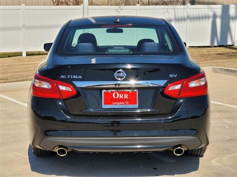 Used 2017 Nissan Altima 2.5 SV image 5