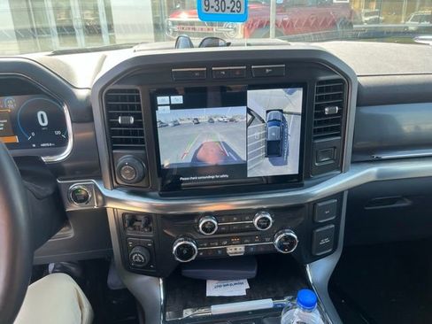 Used 2022 Ford F150 Lariat w/ Equipment Group 502A High image 12