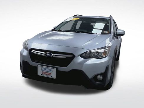 Used 2021 Subaru Crosstrek 2.0i Premium w/ Moonroof Package image 3