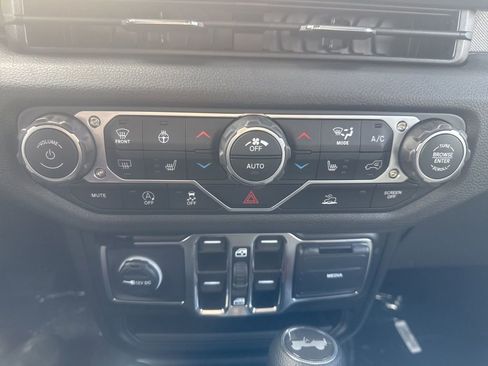 New 2025 Jeep Wrangler Sport S image 21