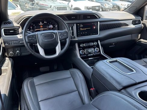 Used 2022 GMC Yukon Denali RWD image 7