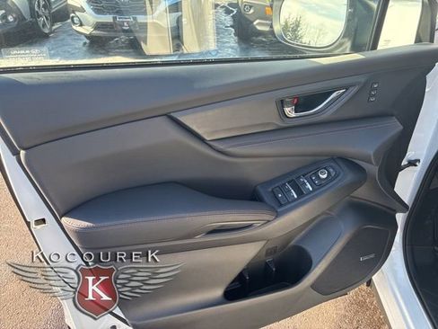 New 2026 Subaru Ascent Limited Bronze image 9