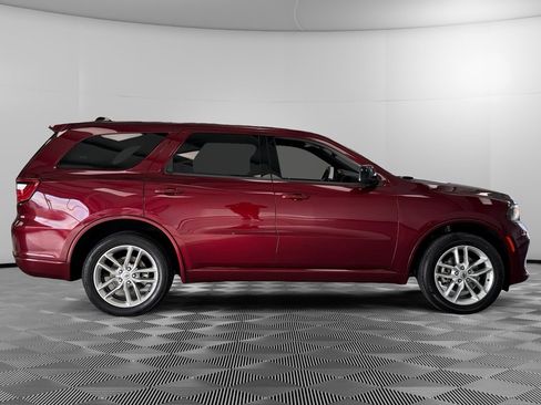 Used 2024 Dodge Durango GT image 9