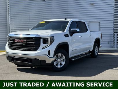 Used 2024 GMC Sierra 1500 Pro w/ Pro Value Package