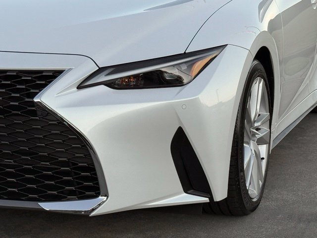 Used 2024 Lexus IS 300 w/ Comfort Package RWD image 11