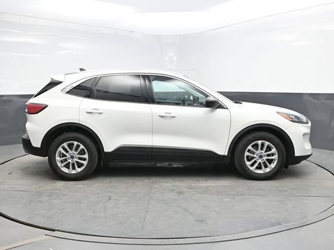 Used 2022 Ford Escape SE w/ Convenience Package AWD/4WD image 8