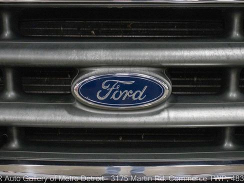 Used 2000 Ford F350 XLT image 33