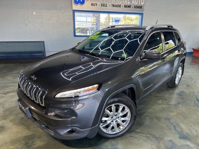 Used 2014 Jeep Cherokee Limited w/ Luxury Group