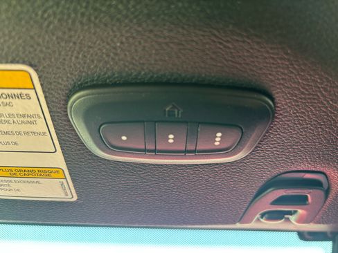 Used 2022 Jeep Wrangler Unlimited Sport image 31