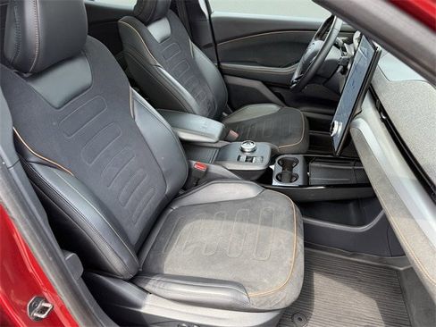 Certified 2022 Ford Mustang Mach-E GT image 15