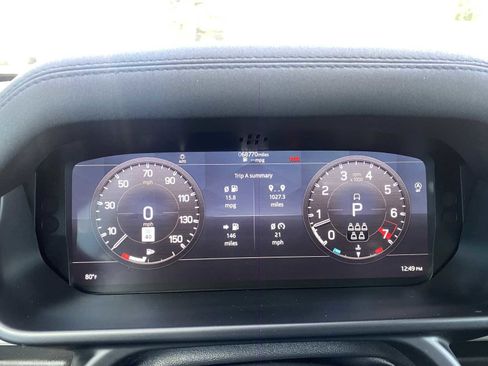 Used 2020 Land Rover Defender 110 First Edition image 18