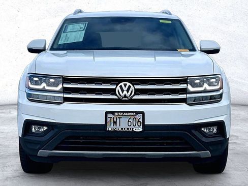 Used 2019 Volkswagen Atlas SE w/ Towing Package AWD/4WD image 3
