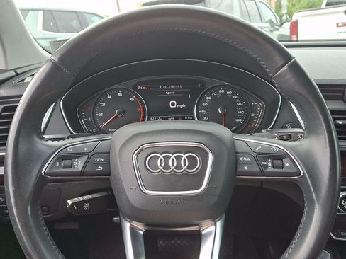 Used 2019 Audi Q5 2.0T Premium AWD/4WD image 18