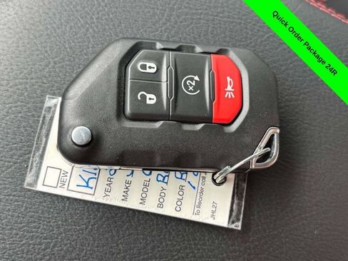 Used 2020 Jeep Gladiator Rubicon AWD/4WD image 21