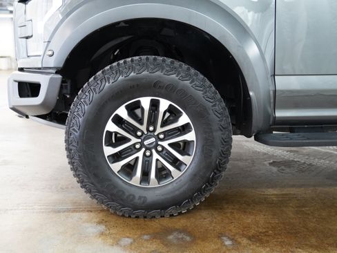 Used 2020 Ford F150 Raptor w/ Equipment Group 801A Mid image 15