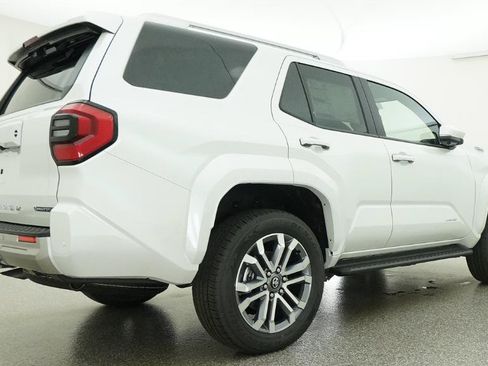 New 2026 Toyota 4Runner Limited AWD/4WD image 33