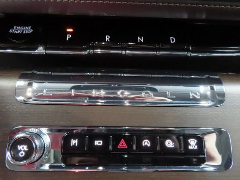 Used 2025 Lincoln Aviator Reserve w/ Equipment Group 201A image 62