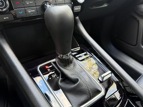 New 2026 Jeep Compass Latitude AWD/4WD image 19