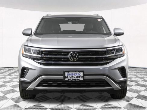 Used 2020 Volkswagen Atlas Cross Sport SE w/ Panoramic Sunroof Package image 10