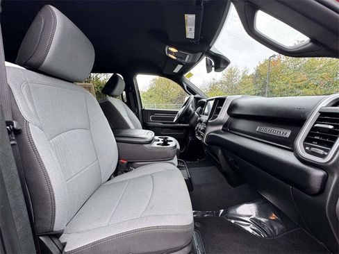 Used 2024 RAM 2500 Big Horn w/ Bed Utility Group image 15