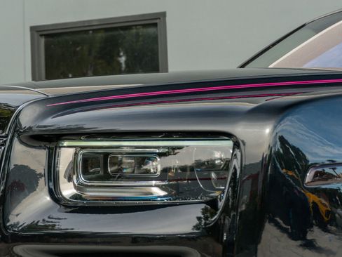 Used 2023 Rolls-Royce Phantom Sedan image 22