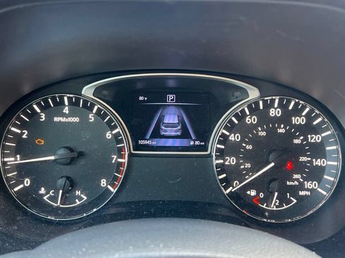 Used 2017 Nissan Pathfinder S FWD image 15