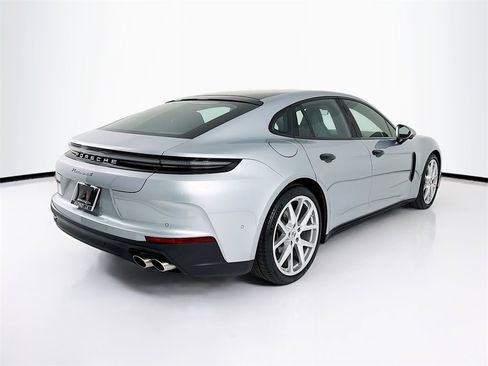 New 2025 Porsche Panamera 4 image 9