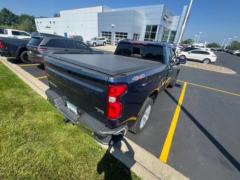 Used 2019 Chevrolet Silverado 1500 LTZ w/ LTZ Plus Package AWD/4WD image 8