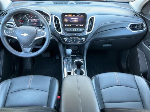Used 2023 Chevrolet Equinox Premier AWD/4WD image 11