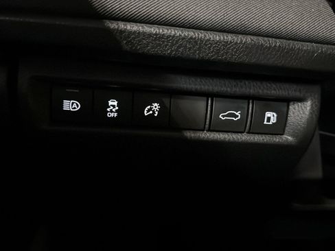 Certified 2025 Toyota Camry LE FWD image 22